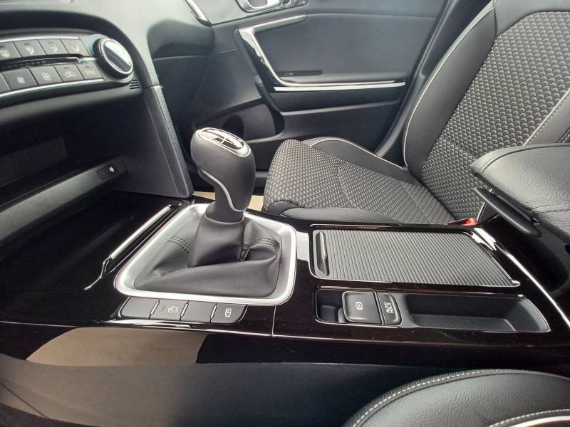 Kia Xceed - Photo 24