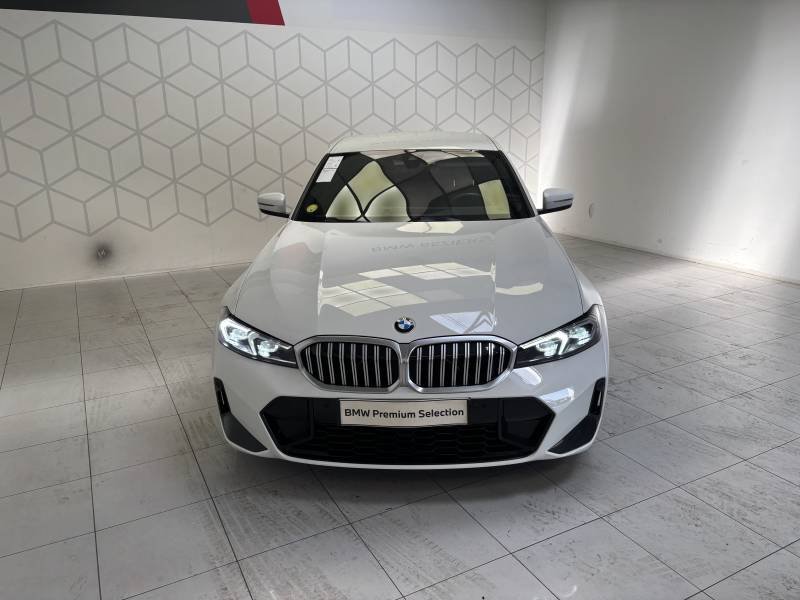BMW Série 3 - Photo 4