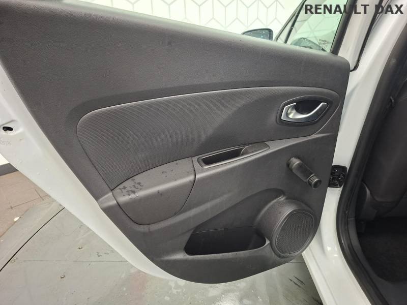 Renault Clio - Photo 23