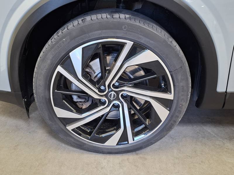 Nissan Qashqai - Photo 4