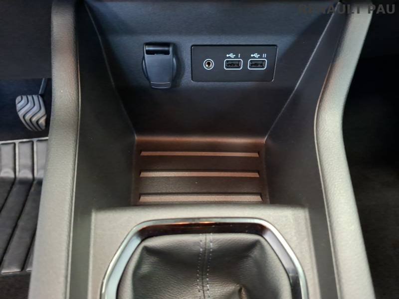 Renault Clio - Photo 23