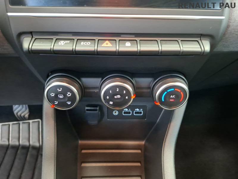 Renault Clio - Photo 25