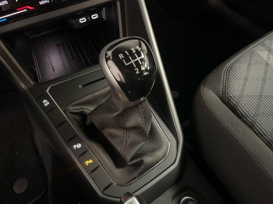 Volkswagen Polo - Photo 11