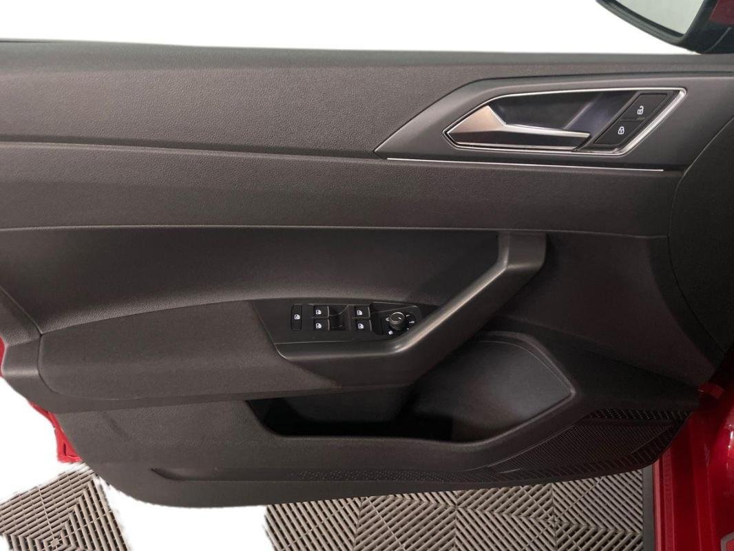 Volkswagen Polo - Photo 15