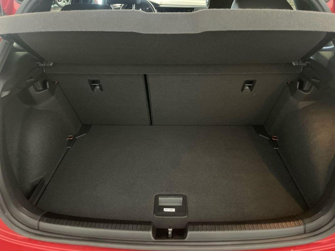 Volkswagen Polo - Photo 31