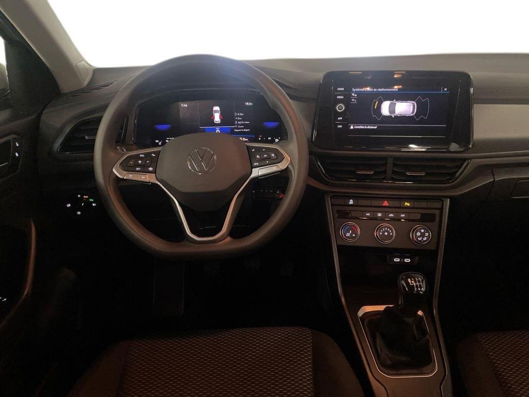 Volkswagen T-Roc - Photo 24