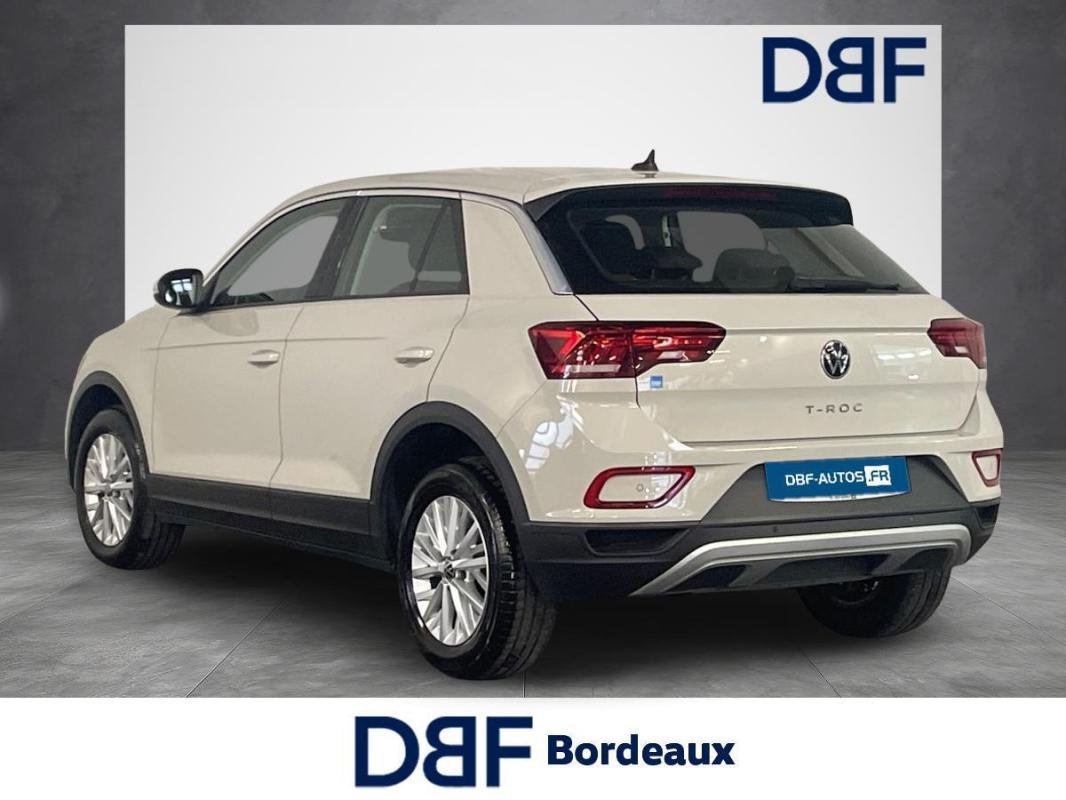 Volkswagen T-Roc - Photo 3