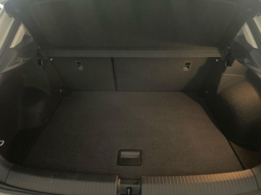 Volkswagen T-Roc - Photo 31