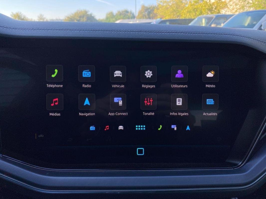 Volkswagen Touareg - Photo 17