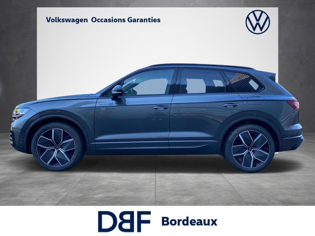 Volkswagen Touareg - Photo 2