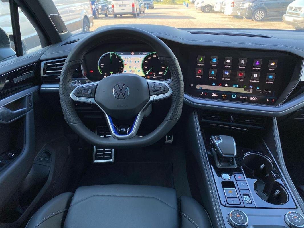 Volkswagen Touareg - Photo 25