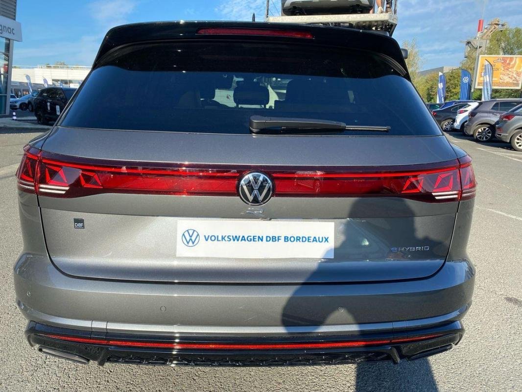 Volkswagen Touareg - Photo 31