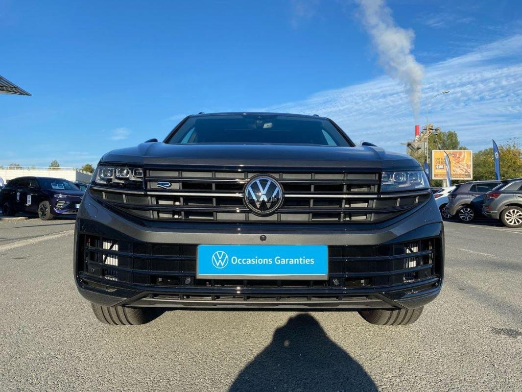 Volkswagen Touareg - Photo 8