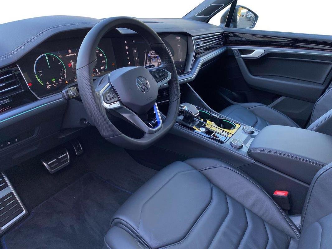 Volkswagen Touareg - Photo 10