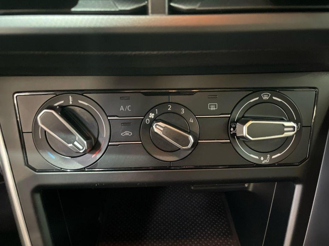Volkswagen Polo - Photo 19