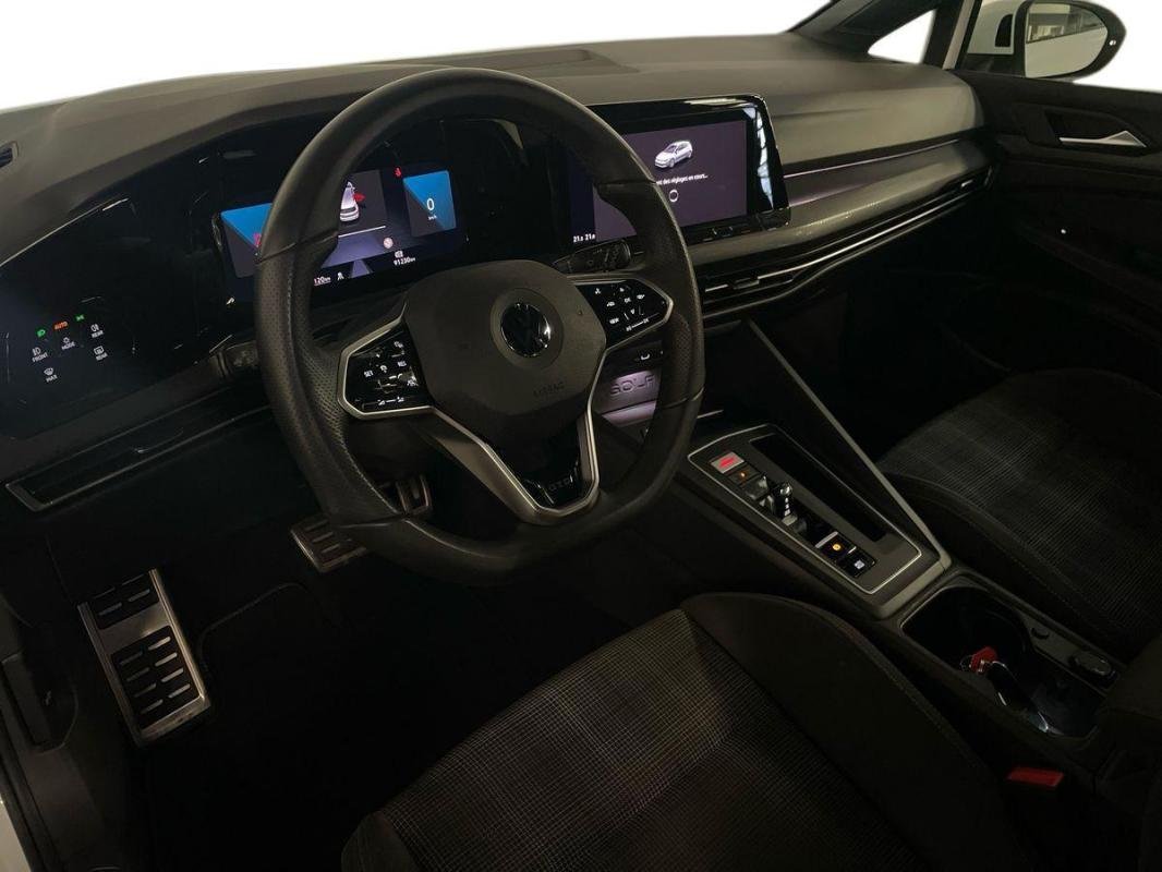 Volkswagen Golf - Photo 9
