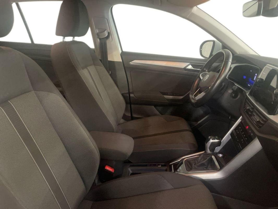 Volkswagen T-Roc - Photo 13