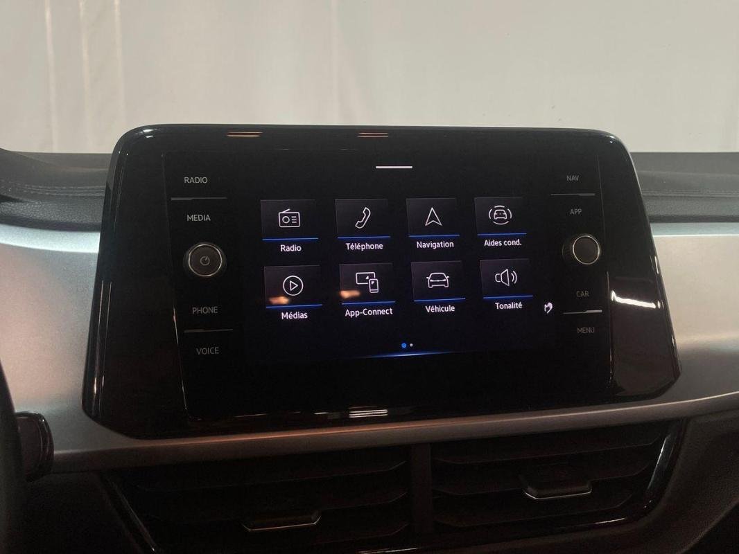 Volkswagen T-Roc - Photo 16