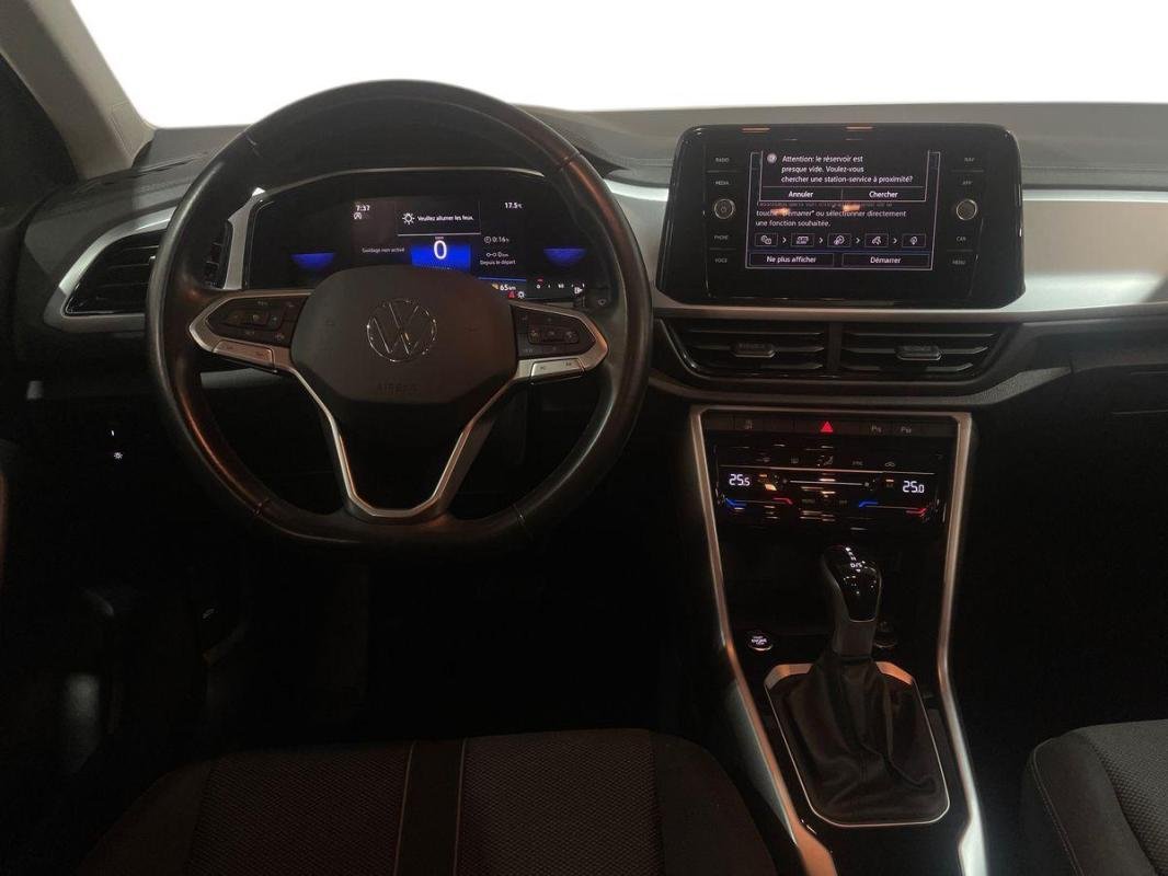 Volkswagen T-Roc - Photo 24