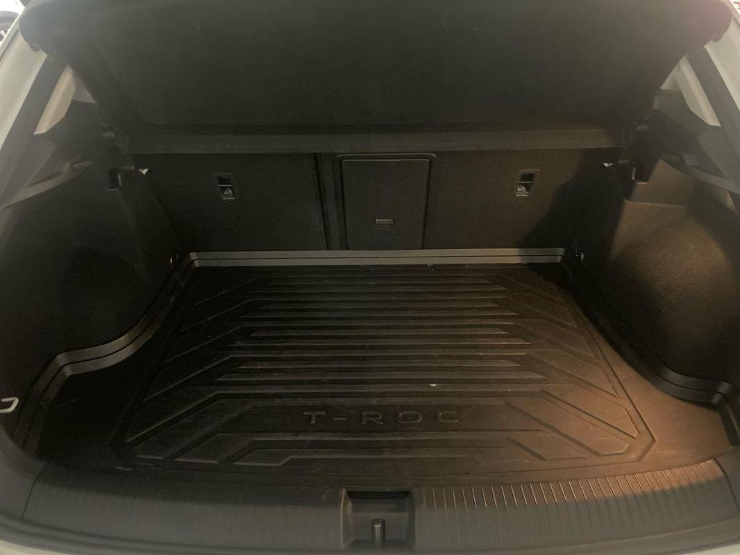 Volkswagen T-Roc - Photo 31