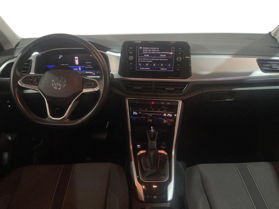 Volkswagen T-Roc - Photo 8