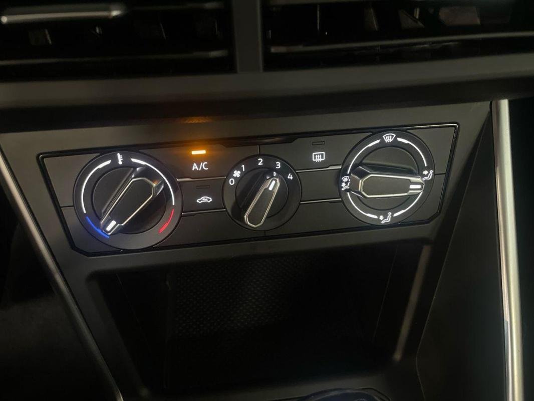 Volkswagen Polo - Photo 19