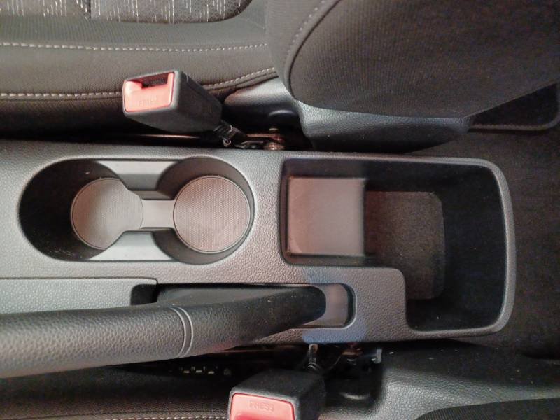 Kia Rio - Photo 30