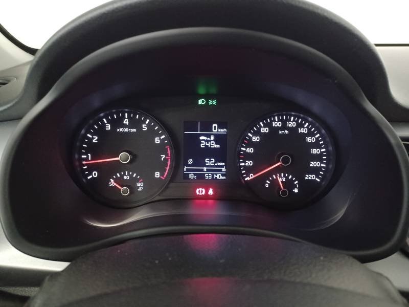 Kia Rio - Photo 40