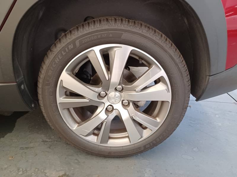 Peugeot 2008 - Photo 8