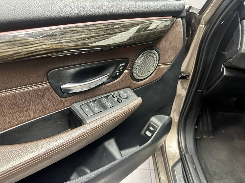 BMW Serie 2 - Photo 11