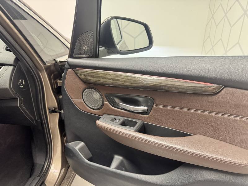 BMW Serie 2 - Photo 15