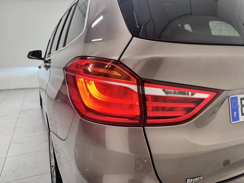 BMW Serie 2 - Photo 21