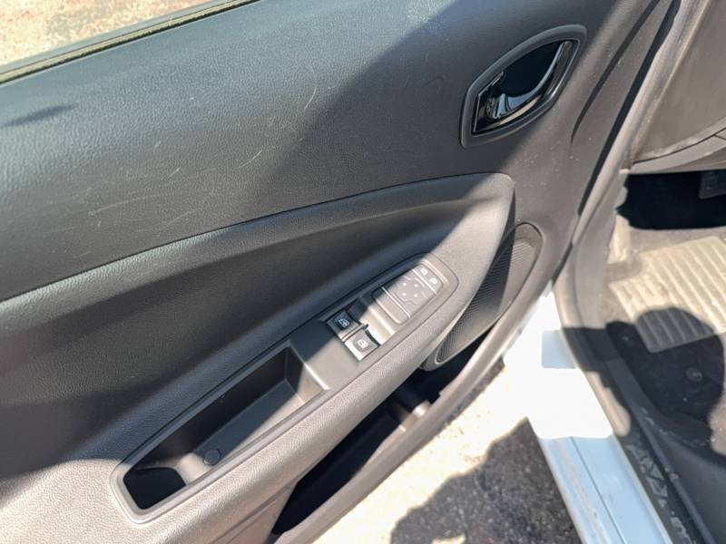 Renault Zoe - Photo 17