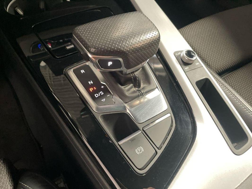 Audi A4 Avant - Photo 11