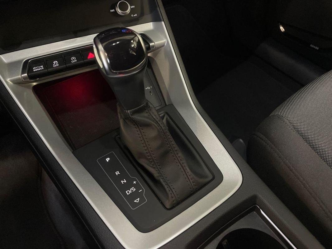 Audi Q3 Sportback - Photo 11