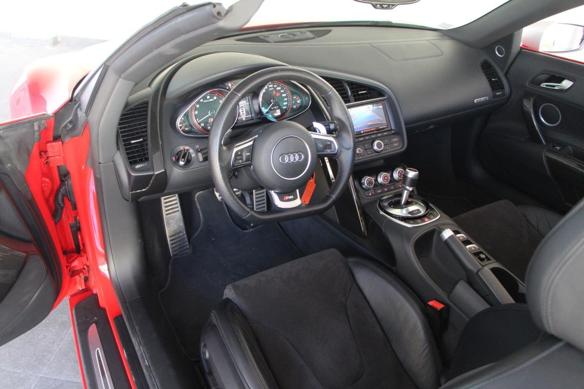 Audi R8 Spyder - Photo 8