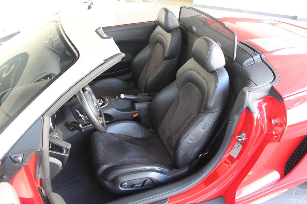 Audi R8 Spyder - Photo 10