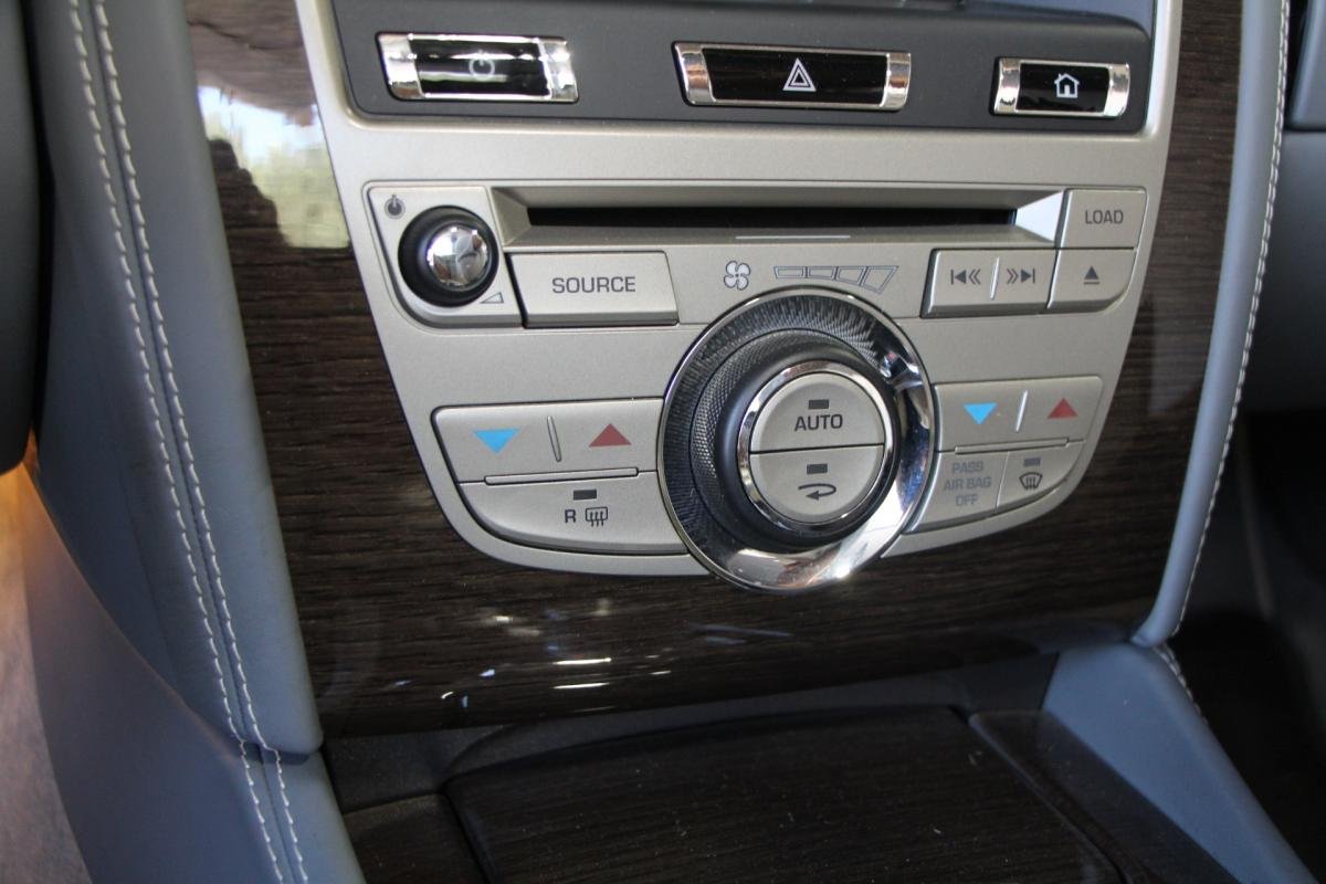 Jaguar XK - Photo 22