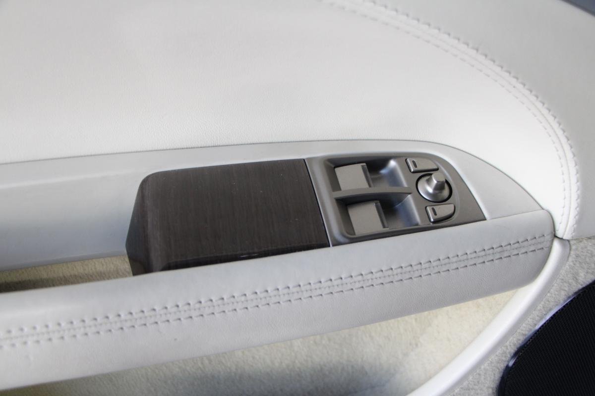 Jaguar XK - Photo 25