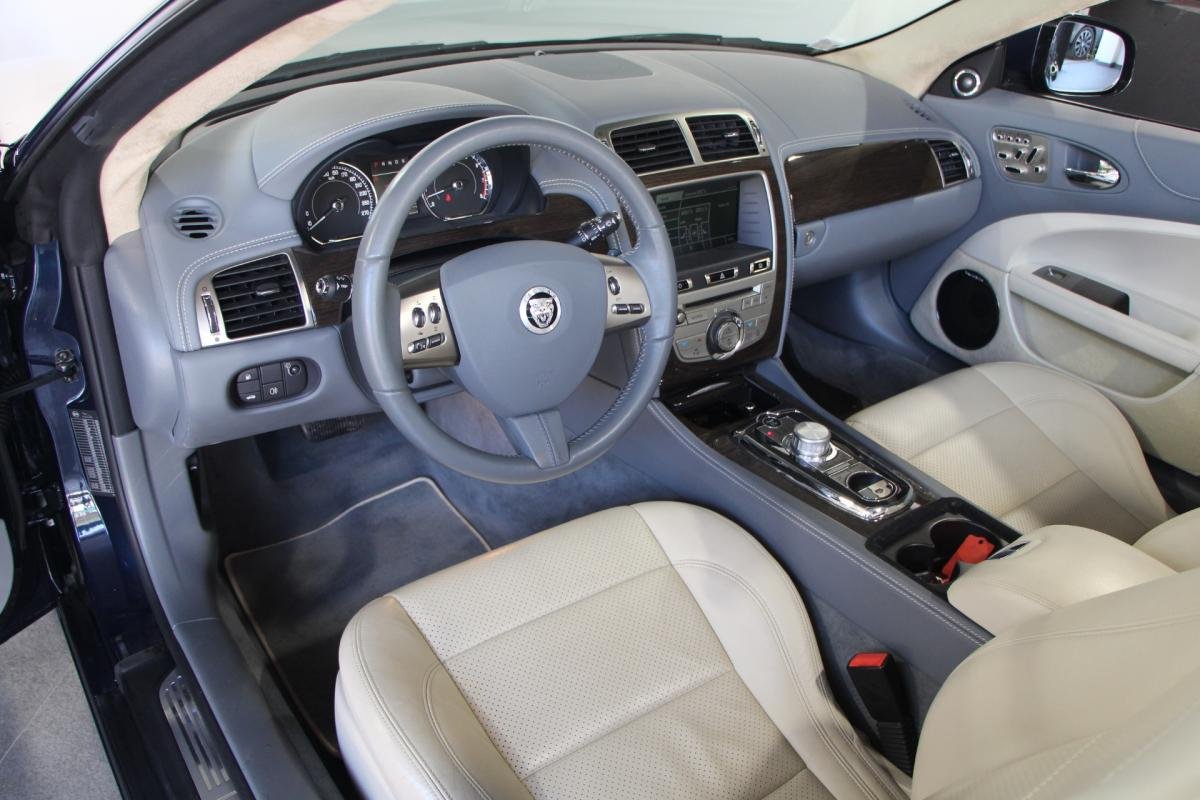 Jaguar XK - Photo 7