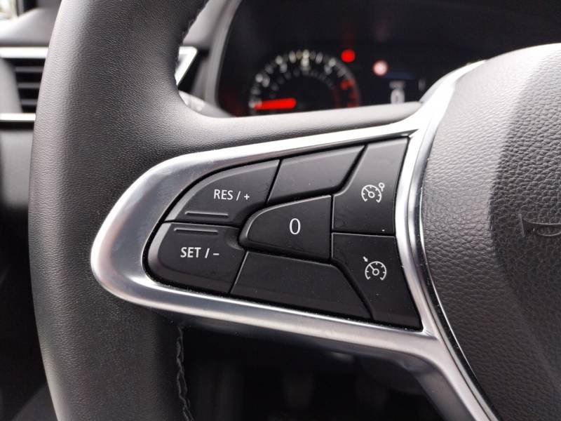 Renault Clio - Photo 24