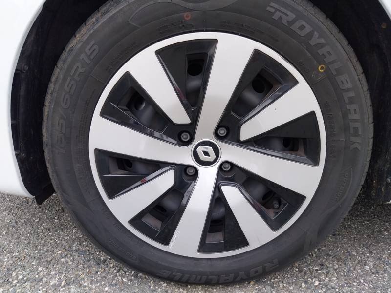 Renault Clio - Photo 9