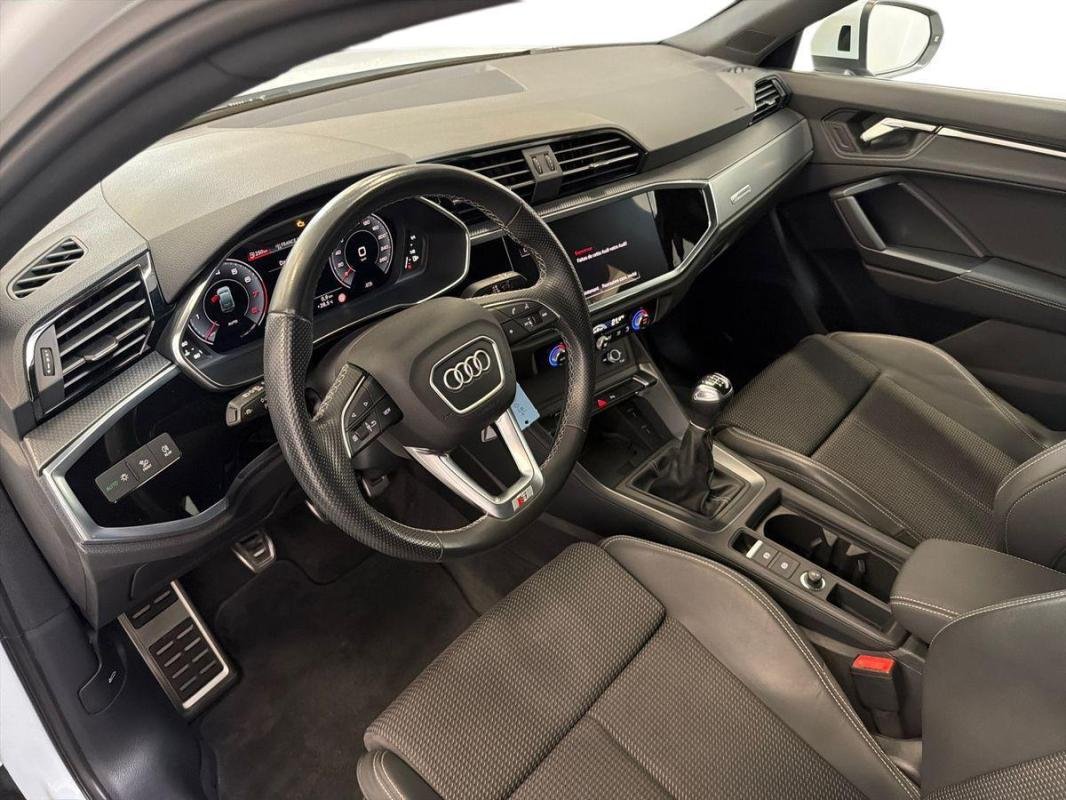 Audi Q3 Sportback - Photo 9