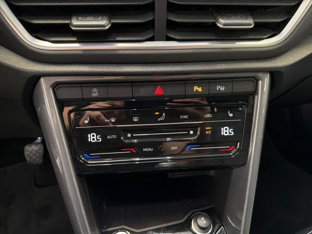 Volkswagen T-Roc - Photo 19