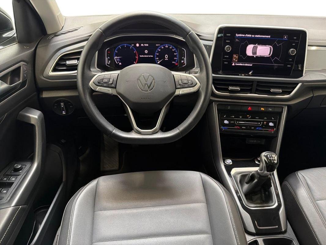 Volkswagen T-Roc - Photo 24