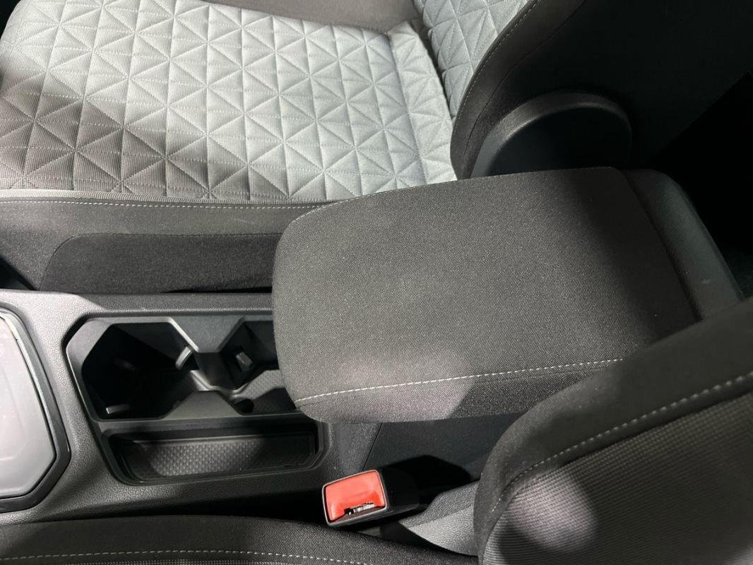 Volkswagen Tiguan - Photo 12