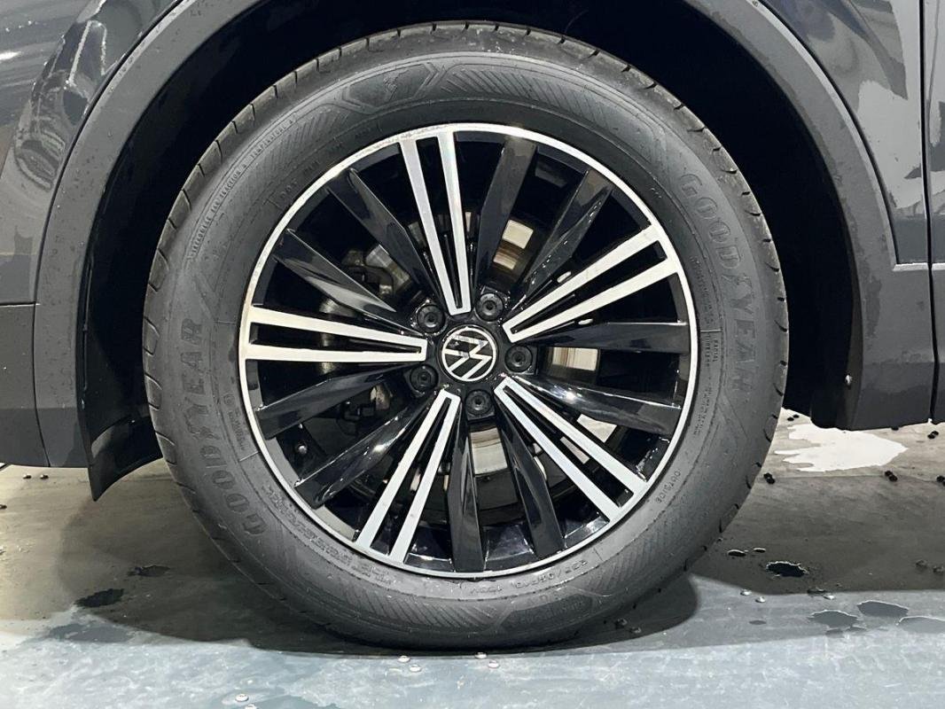 Volkswagen Tiguan - Photo 28