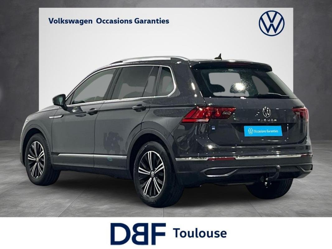 Volkswagen Tiguan - Photo 3