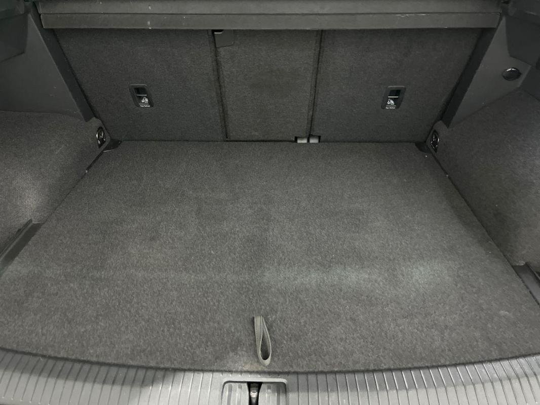 Volkswagen Tiguan - Photo 31