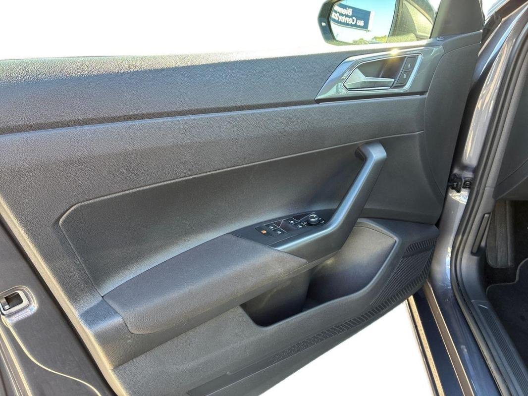 Volkswagen Polo - Photo 15